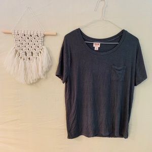 Gray pocket tee